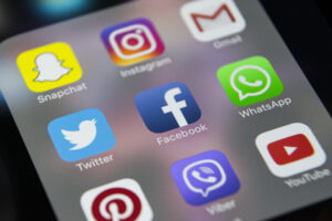Auto dealer social media by customer scout